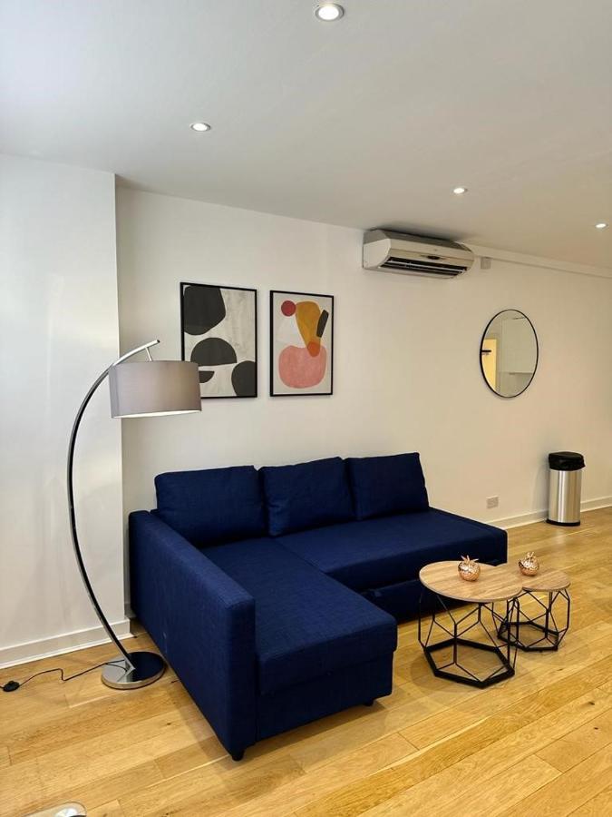 2A Soho Studios By Indigo Flats Sleeps 4 London Exterior photo