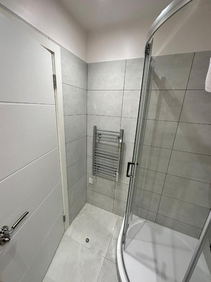2A Soho Studios By Indigo Flats Sleeps 4 London Exterior photo